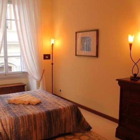 Via Roma Suites Флоренция Экстерьер фото