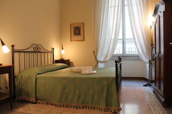 Via Roma Suites Флоренция Экстерьер фото