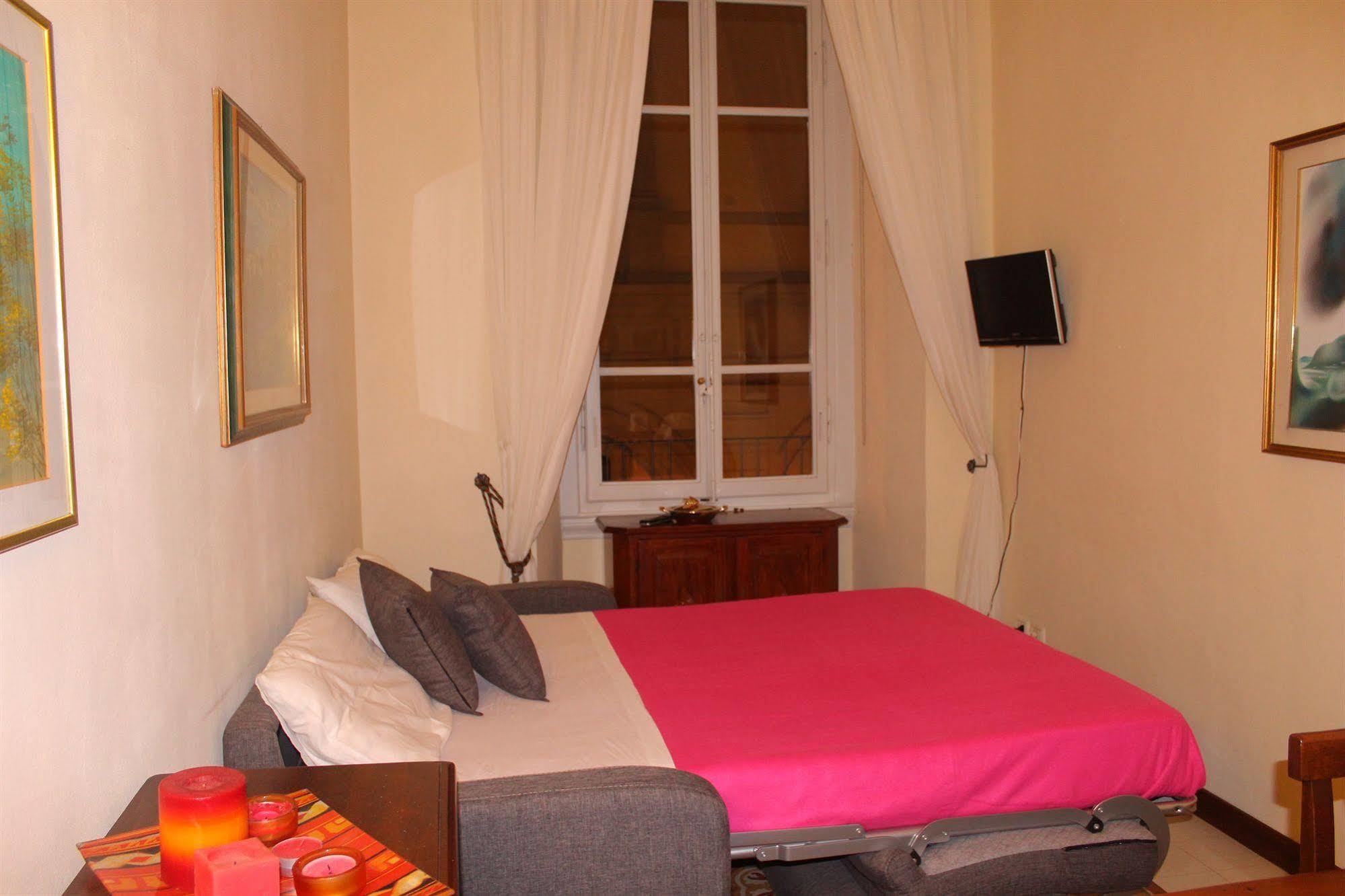 Via Roma Suites Флоренция Экстерьер фото