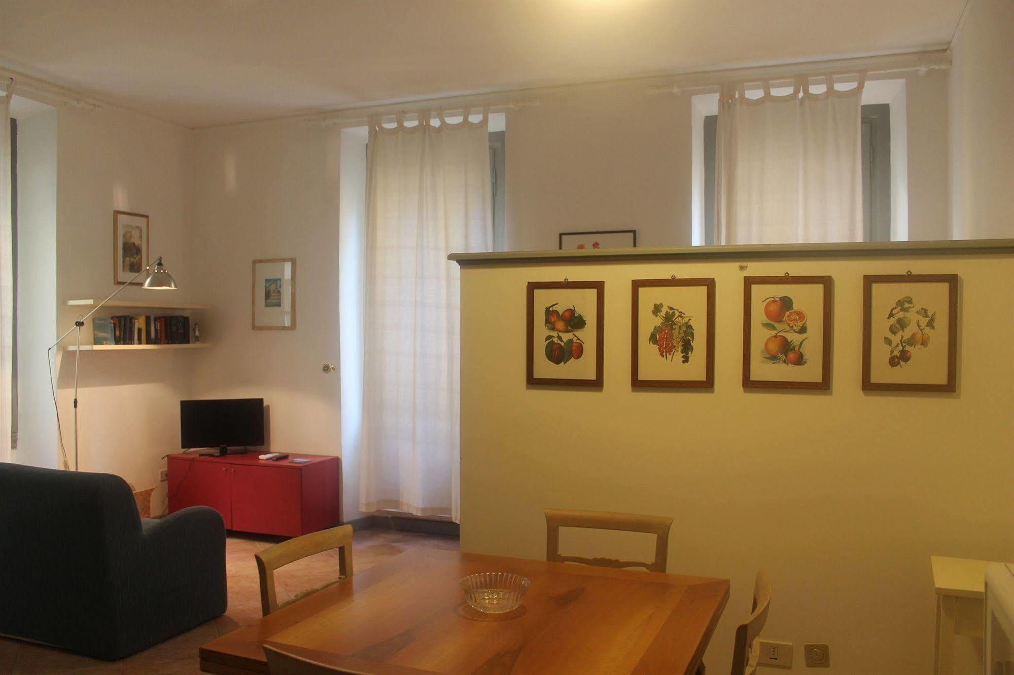 Via Roma Suites Флоренция Экстерьер фото